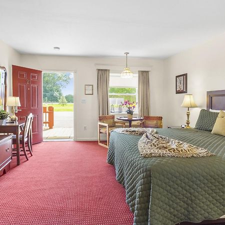 Blue Spruce Inn & Suites Valatie Kültér fotó